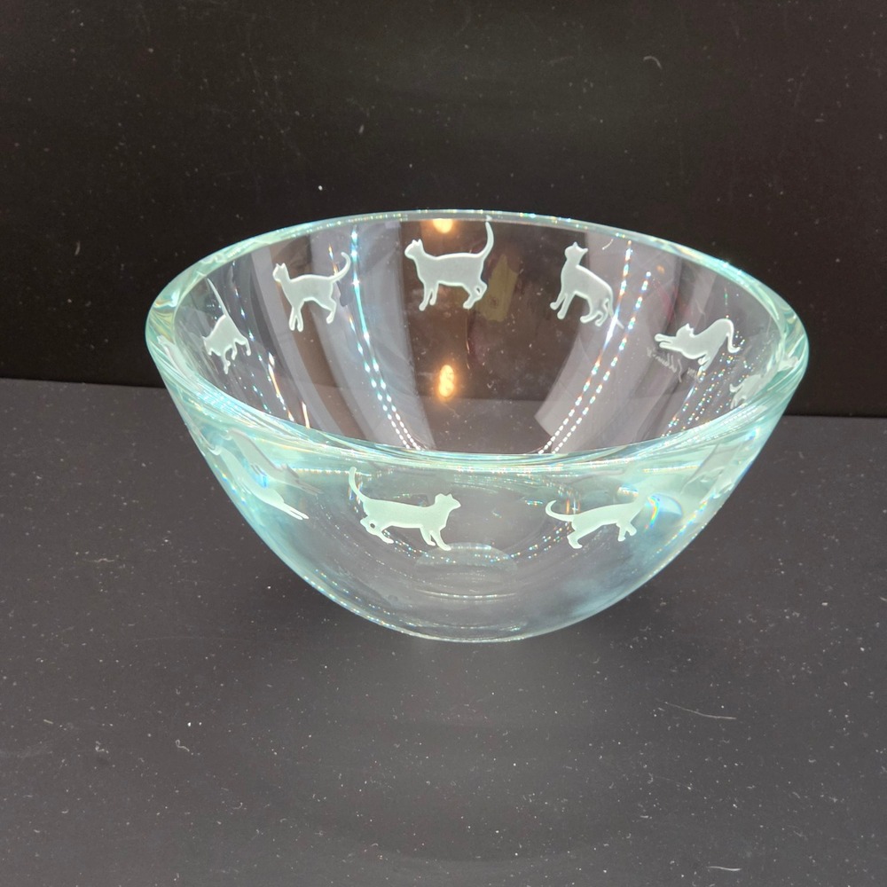 Stephen Schlanser Signed Frosted Cat Art Glass Bowl Dated 1996 Etched Cats 7"